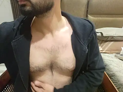 mlove902 online show from 02-15-26, 06:04