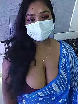 Snapshot of Cutee_Amrita chatting on 06-15-26, 09:55 Cutee Amrita online show from 06-15-26, 09:55