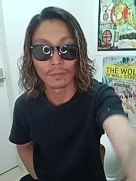 Snapshot of specialz0831 chatting on 11-10-25, 10:36 specialz0831 online show from 11-10-25, 10:36