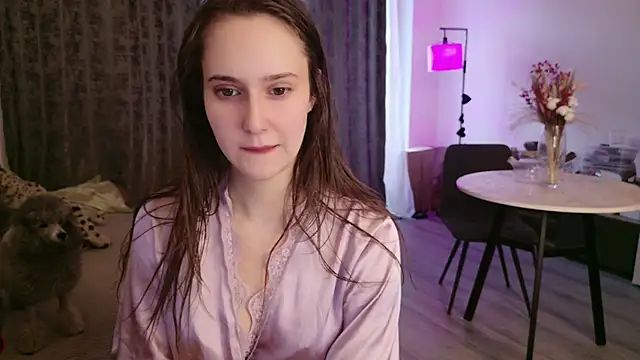 Snapshot of LucyRose3 chatting on 04-03-26, 02:04 LucyRose3 online show from 04-03-26, 02:04