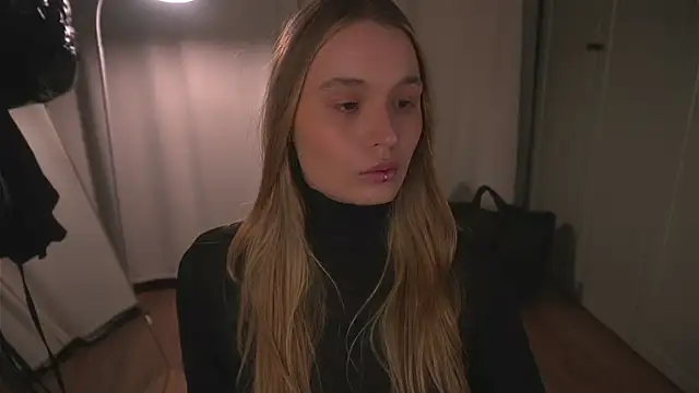 lisa schiele online show from 05-03-26, 08:04