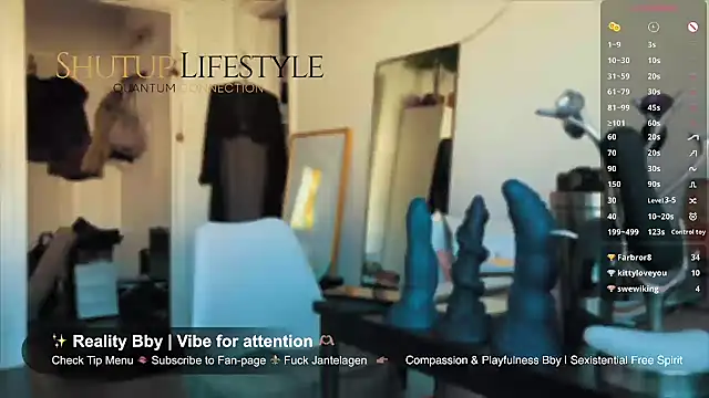 SwingWingWomanSweden online show from 04-22-26, 08:17