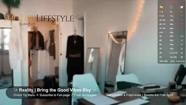 SwingWingWomanSweden online show from 05-19-26, 07:47