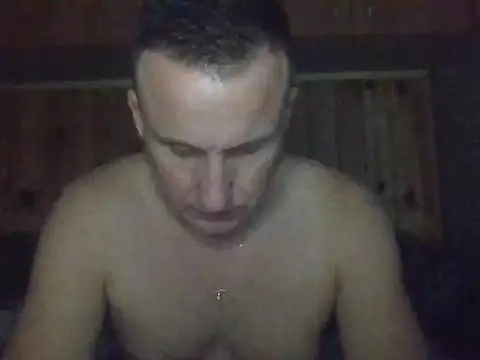 Snapshot of Maksymilian1 chatting on 11-16-25, 04:01 Maksymilian1 online show from 11-16-25, 04:01