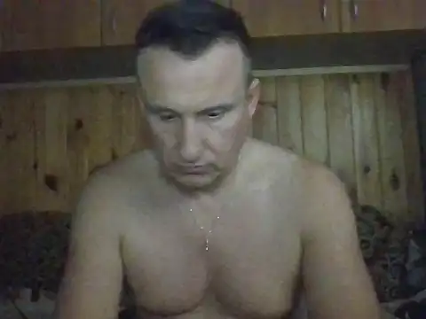 Snapshot of Maksymilian1 chatting on 11-18-25, 04:11 Maksymilian1 online show from 11-18-25, 04:11