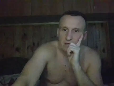 Snapshot of Maksymilian1 chatting on 01-13-26, 08:03 Maksymilian1 online show from 01-13-26, 08:03