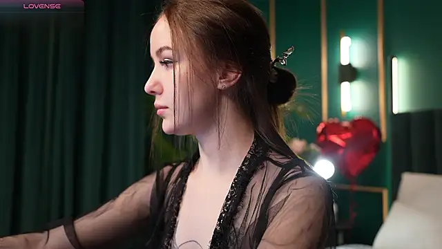 MarySparkle online show from 02-10-26, 04:38