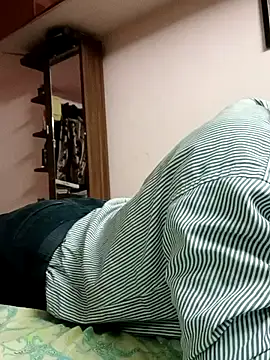 aarav 013 online show from 10-17-25, 05:48