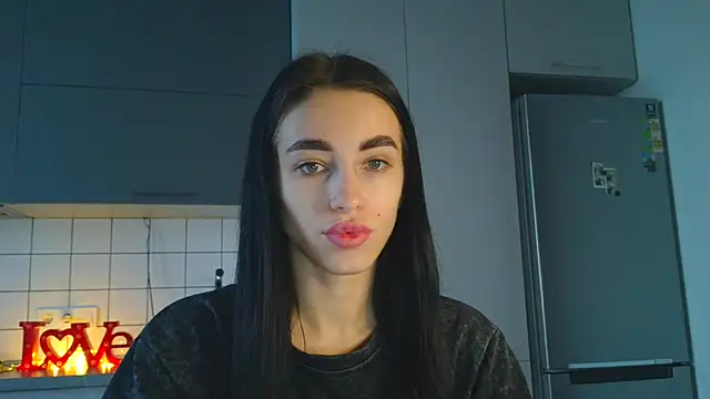 EvaMelnik online show from 09-24-25, 03:04