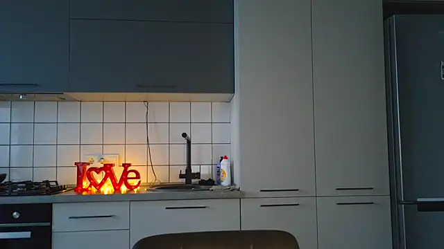 EvaMelnik online show from 09-25-25, 02:32