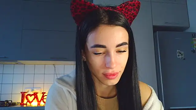 EvaMelnik online show from 10-05-25, 02:59