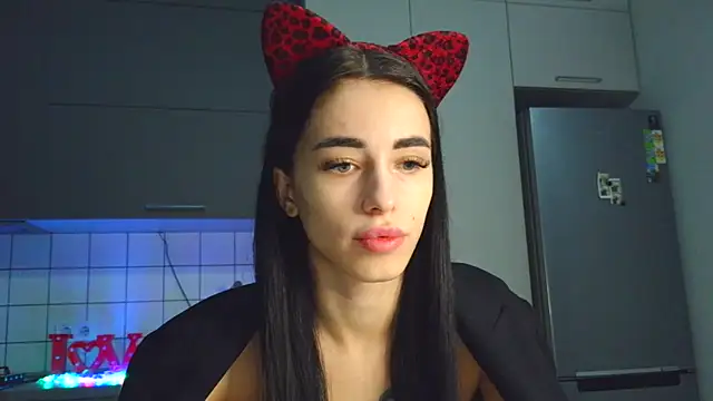 EvaMelnik online show from 10-24-25, 03:41