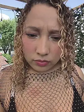 Eve  Queen online show from 10-26-25, 02:45