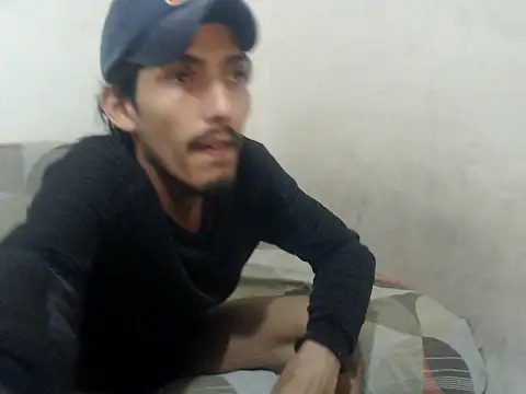 Snapshot of snackontime18 chatting on 07-04-26, 03:02 snackontime18 online show from 07-04-26, 03:02