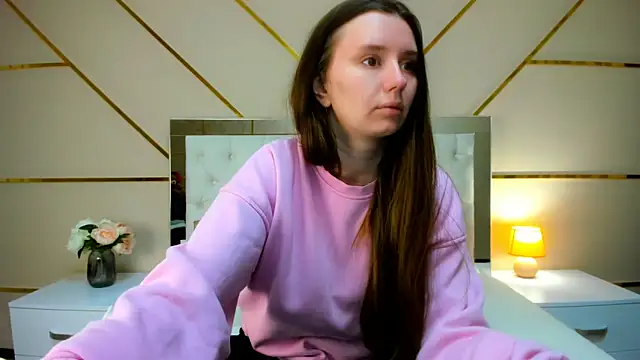 Snapshot of BeatriceAddams chatting on 10-04-25, 09:02 BeatriceAddams online show from 10-04-25, 09:02