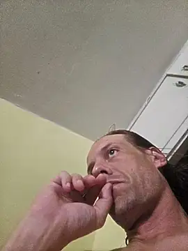 Snapshot of Danny19867 chatting on 10-07-25, 02:42 Danny19867 online show from 10-07-25, 02:42