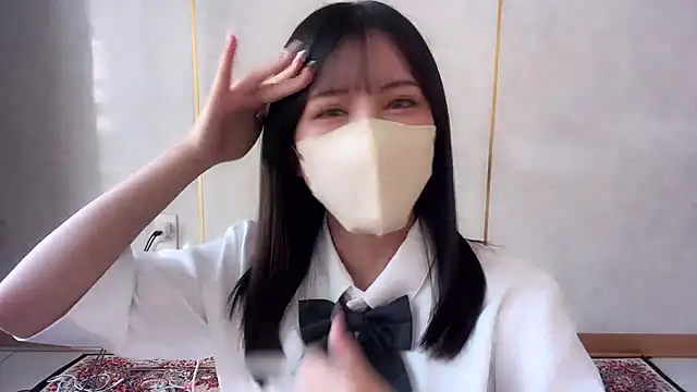 Snapshot of moemilk chatting on 11-15-25, 01:14 moemilk online show from 11-15-25, 01:14