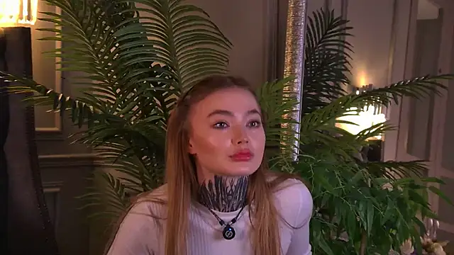 AriWild online show from 05-18-26, 05:02