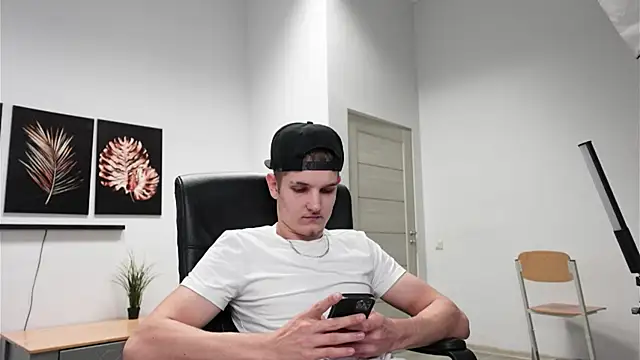 Mark Karson online show from 09-16-25, 12:28