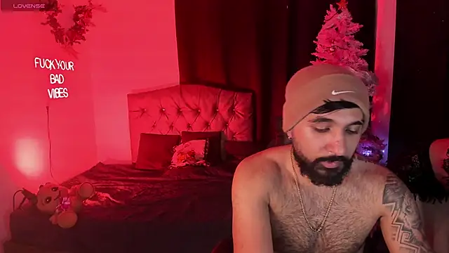 DanteAndVictoria online show from 12-03-25, 03:03