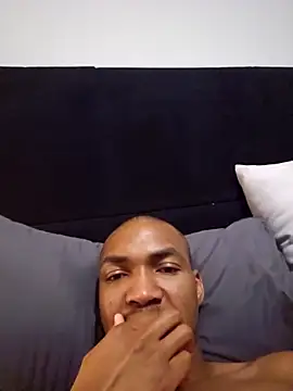 Snapshot of mojaymort chatting on 09-13-25, 11:37 mojaymort online show from 09-13-25, 11:37