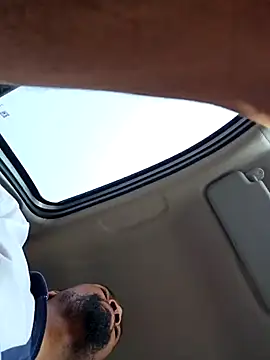 Snapshot of mojaymort chatting on 09-21-25, 11:12 mojaymort online show from 09-21-25, 11:12