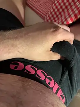 mrwit online show from 03-25-26, 09:32