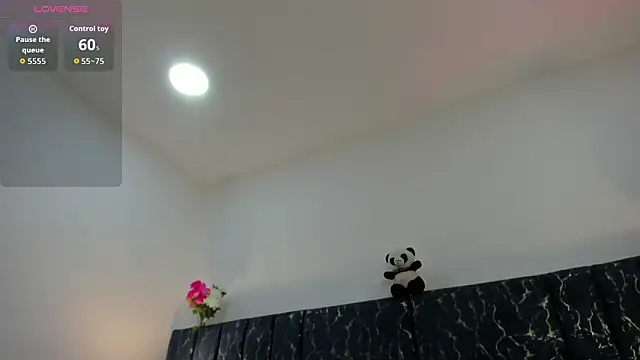 Snapshot of _jasmine_blush chatting on 03-14-26, 12:43 jasmine blush online show from 03-14-26, 12:43