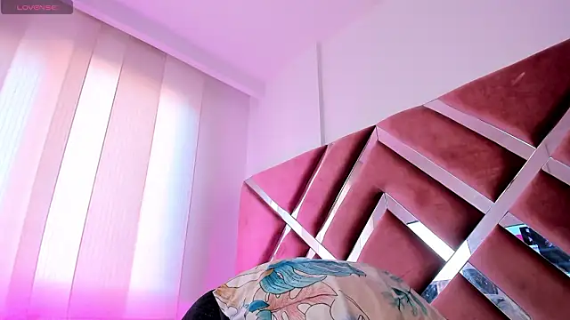 Snapshot of _jasmine_blush chatting on 03-15-26, 12:55 jasmine blush online show from 03-15-26, 12:55