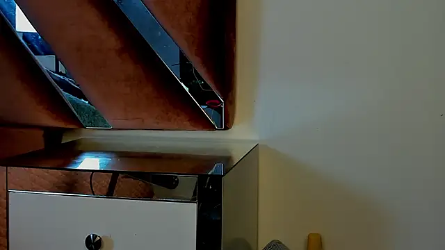 Snapshot of _jasmine_blush chatting on 03-21-26, 09:03 jasmine blush online show from 03-21-26, 09:03