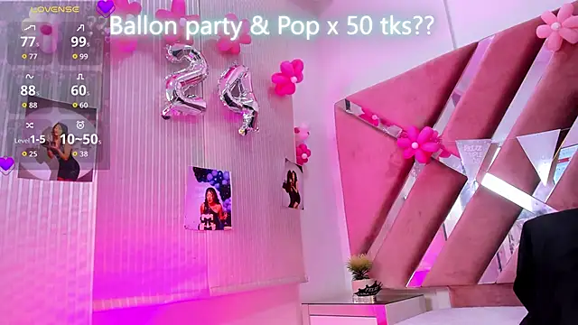 Snapshot of _jasmine_blush chatting on 03-27-26, 01:33 jasmine blush online show from 03-27-26, 01:33