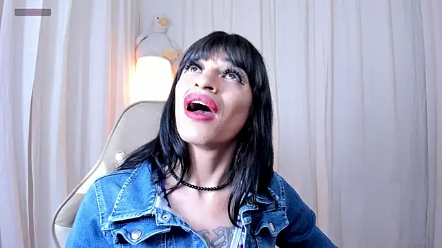 Alanakimura  online show from 12-03-25, 08:29