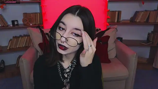 Mistress  Marcelline online show from 09-25-25, 10:41