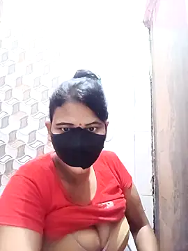 Snapshot of varnika chatting on 04-18-26, 10:52 varnika online show from 04-18-26, 10:52