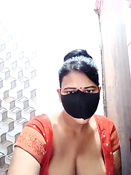 Snapshot of varnika chatting on 04-19-26, 09:30 varnika online show from 04-19-26, 09:30