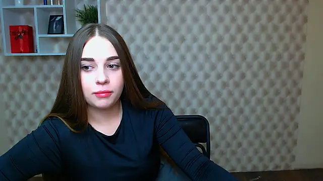  MillaDellf  online show from 10-09-25, 09:29