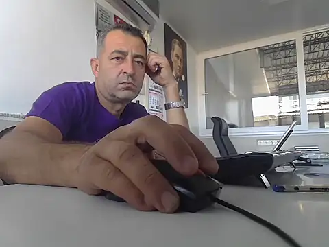 rafasilva3535 online show from 09-11-25, 07:52