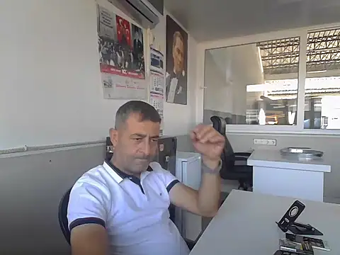 rafasilva3535 online show from 09-12-25, 06:35