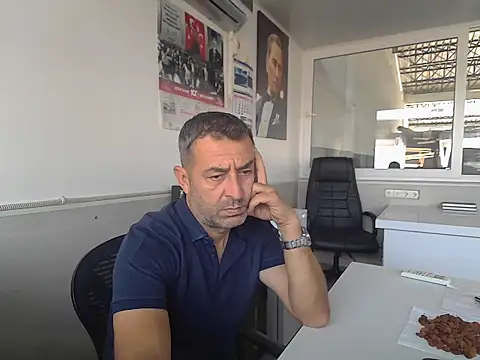 rafasilva3535 online show from 09-15-25, 05:51