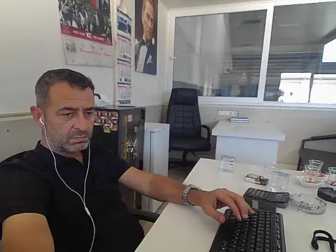 rafasilva3535 online show from 09-18-25, 01:57