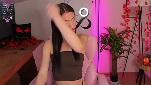 Snapshot of Cherry___Kiss chatting on 10-26-25, 09:15 Cherry Kiss online show from 10-26-25, 09:15