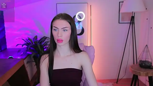 Snapshot of Cherry___Kiss chatting on 11-09-25, 01:20 Cherry Kiss online show from 11-09-25, 01:20