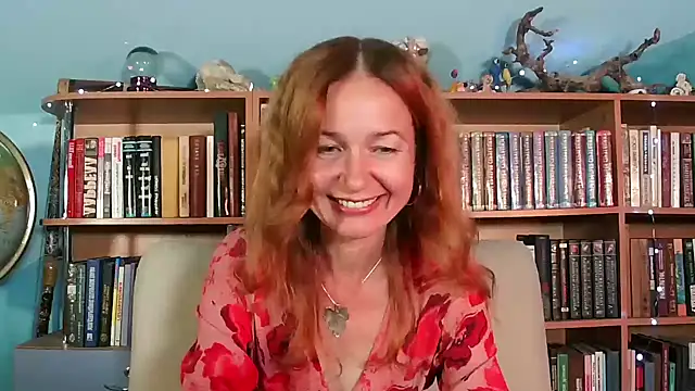 Snapshot of Foxilady357 chatting on 09-08-25, 02:16 Foxilady357 online show from 09-08-25, 02:16