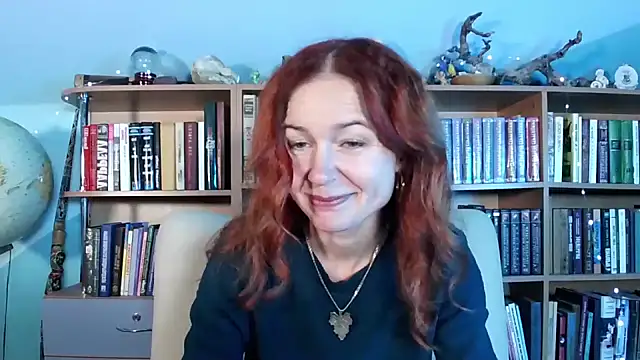 Snapshot of Foxilady357 chatting on 12-16-25, 01:49 Foxilady357 online show from 12-16-25, 01:49