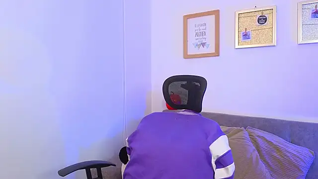 yulian vasquez online show from 11-01-25, 12:29