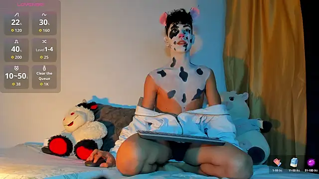 LoganTwink18 online show from 10-09-25, 10:19