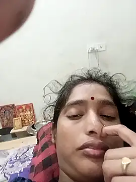 Guriya0076 online show from 11-18-25, 09:52