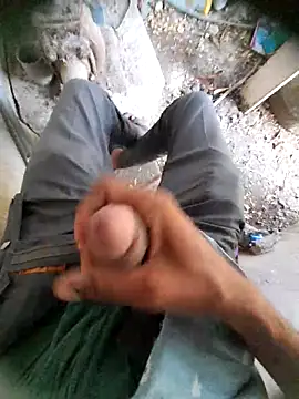 Snapshot of Desi_Horny_Boys chatting on 03-26-26, 11:27 Desi Horny Boys online show from 03-26-26, 11:27