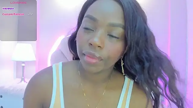 Melanyy Ebonny online show from 09-19-25, 03:41