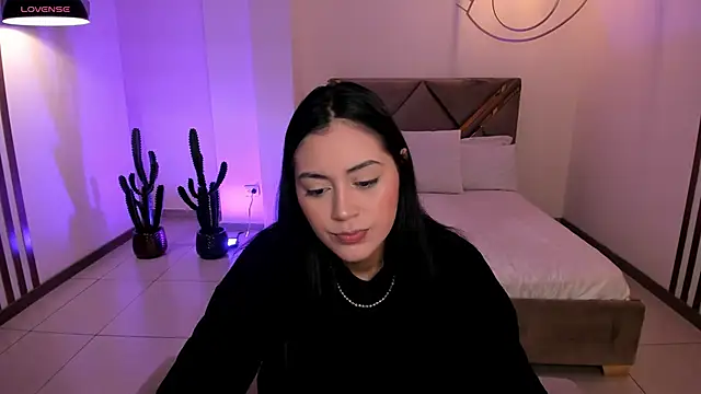 AmbarJames  online show from 01-09-26, 11:57